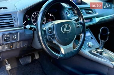 Хэтчбек Lexus CT 2017 в Киеве