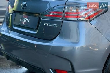 Хэтчбек Lexus CT 2017 в Киеве