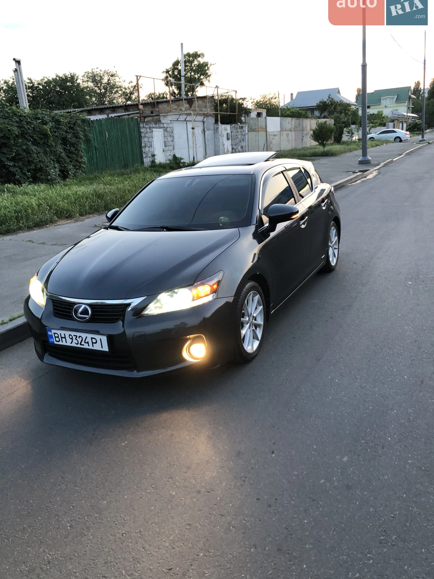 2011 Lexus CT - фото 1