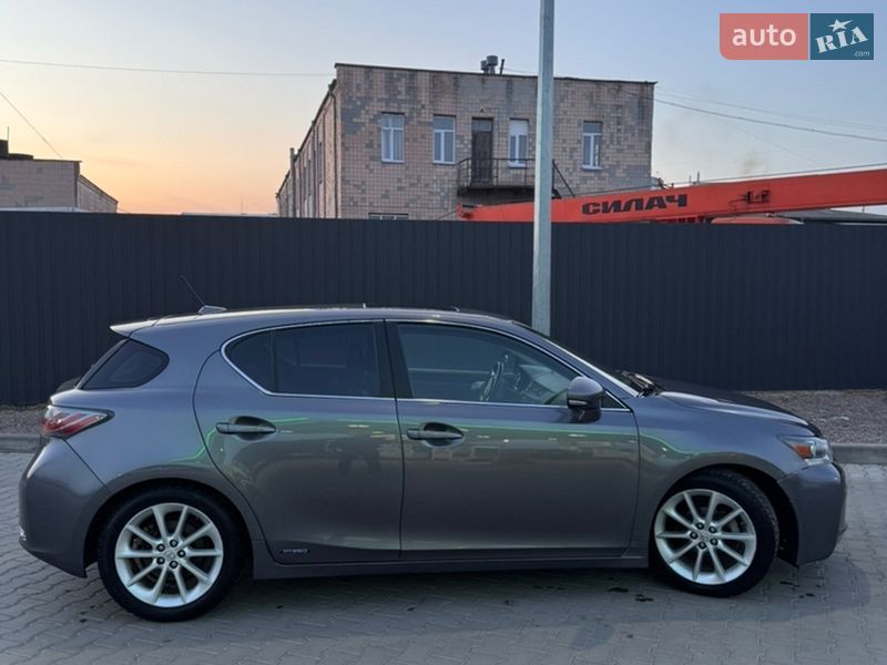 Хэтчбек Lexus CT 2013 в Белой Церкви