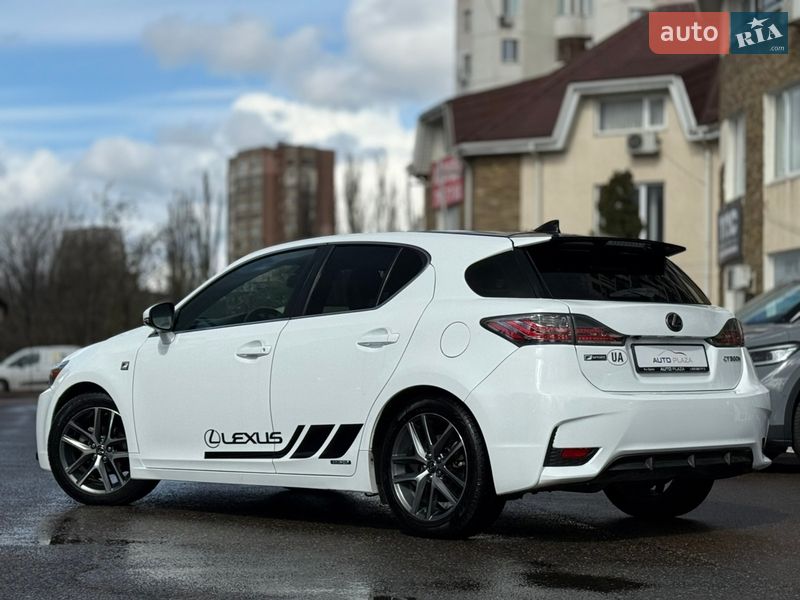 Хэтчбек Lexus CT 2016 в Одессе
