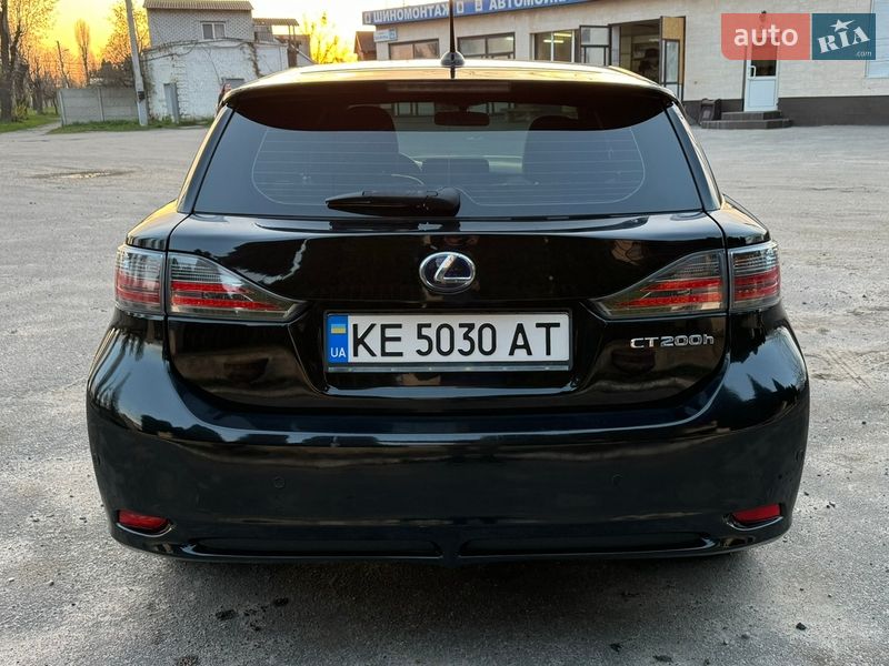 Хэтчбек Lexus CT 2013 в Харькове