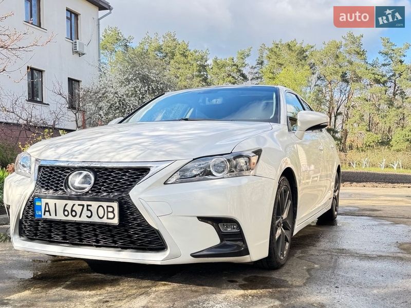 Lexus CT 2015