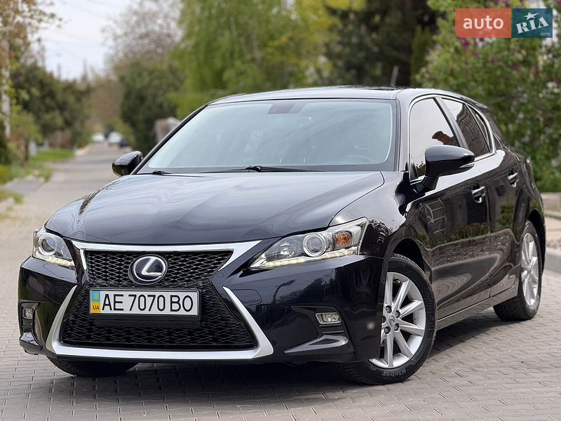 Lexus CT 2011