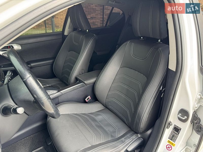 Хетчбек Lexus CT 2011 в Івано-Франківську фото 17 Хетчбек Lexus CT 2011 в Івано-Франківську