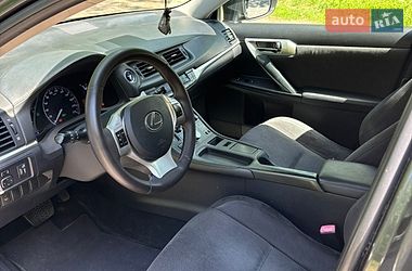 Хетчбек Lexus CT 2011 в Ужгороді