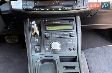 Хэтчбек Lexus CT 2011 в Ужгороде
