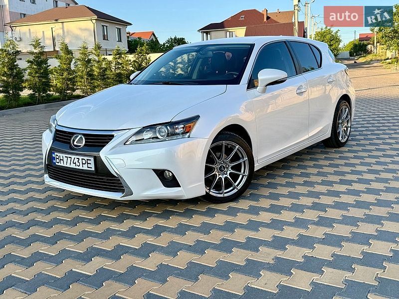 Хэтчбек Lexus CT 2015 в Одессе
