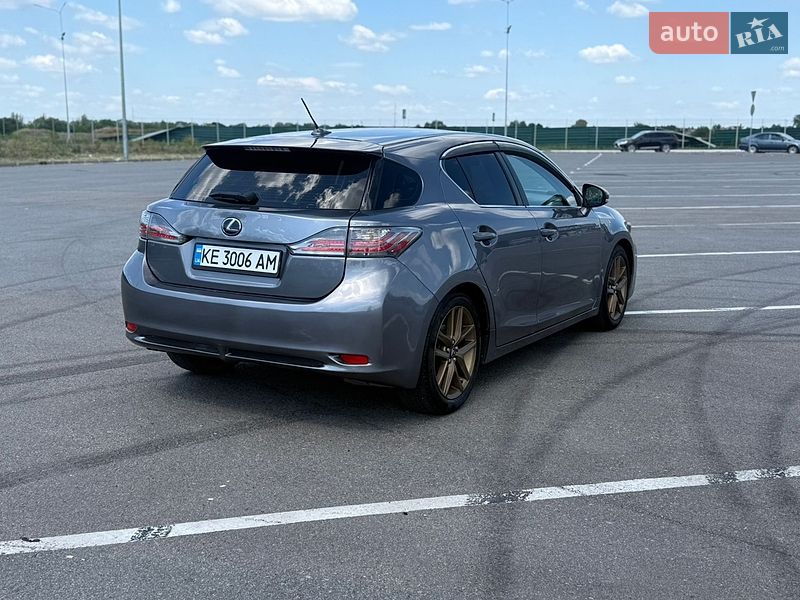 Хетчбек Lexus CT 2012 в Дніпрі фото 5 Хетчбек Lexus CT 2012 в Дніпрі