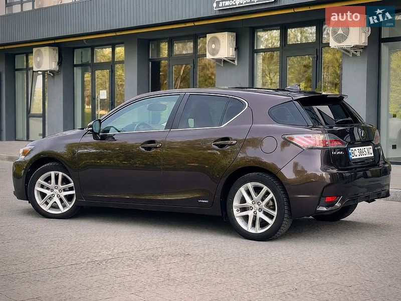 Хетчбек Lexus CT 2015 в Львові