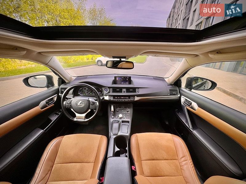 Хетчбек Lexus CT 2015 в Львові