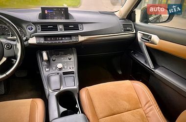 Хетчбек Lexus CT 2015 в Львові