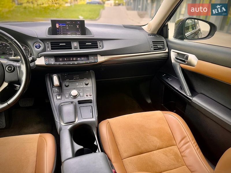 Хетчбек Lexus CT 2015 в Львові