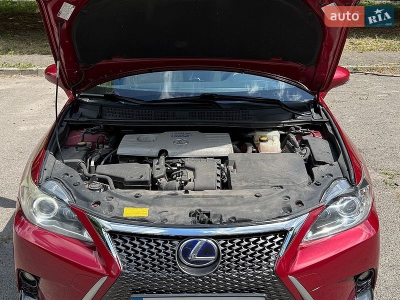 Хэтчбек Lexus CT 2011 в Киеве