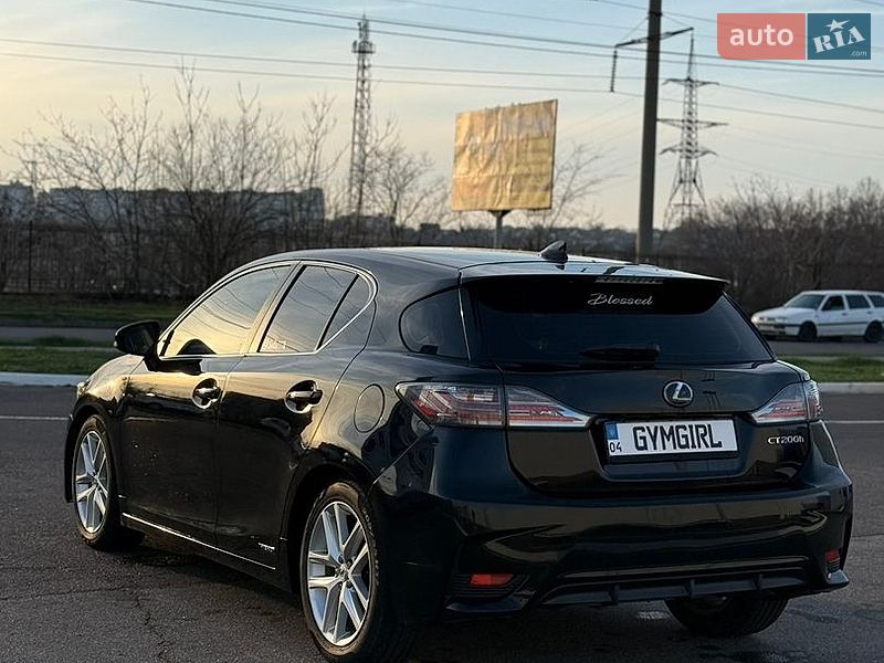 Хэтчбек Lexus CT 2015 в Николаеве фото 6 Хэтчбек Lexus CT 2015 в Николаеве