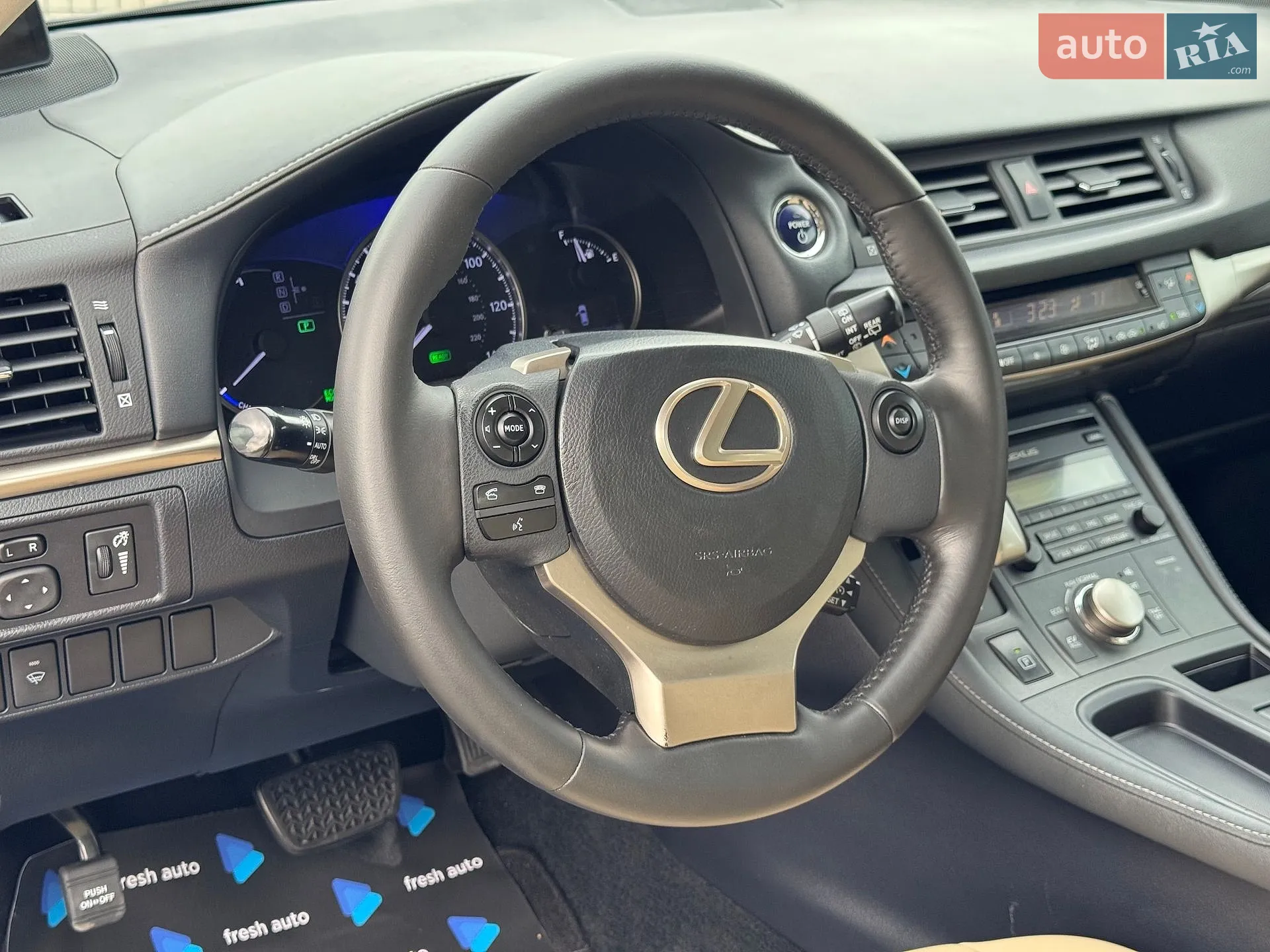 2015 Lexus CT - мініатюра 16
