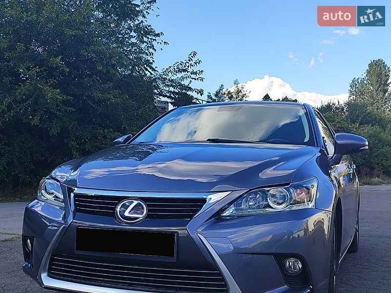 Lexus CT 2015
