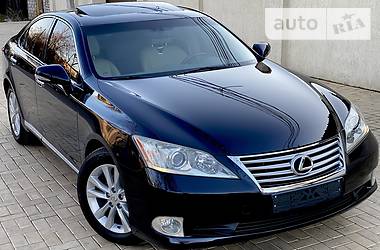 Седан Lexus ES 2011 в Одесі