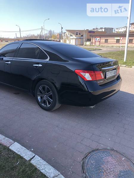 Седан Lexus ES 2006 в Калуші