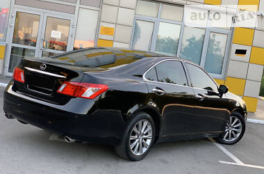 Седан Lexus ES 2008 в Киеве