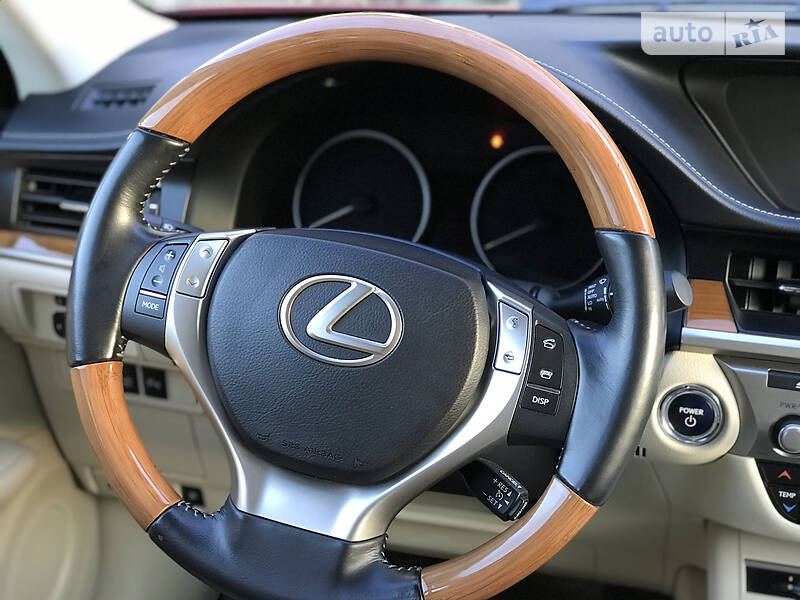 Седан Lexus ES 2015 в Одесі фото 24 Седан Lexus ES 2015 в Одесі