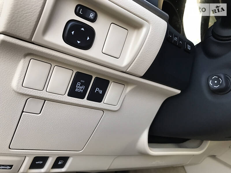 Седан Lexus ES 2015 в Одесі фото 27 Седан Lexus ES 2015 в Одесі