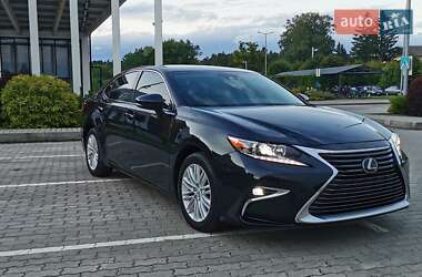 Седан Lexus ES 2017 в Хмельницком