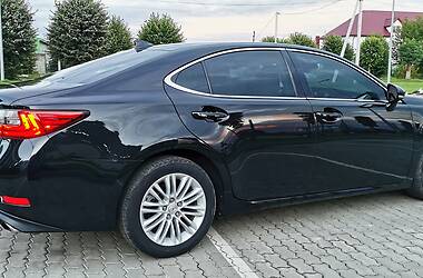 Седан Lexus ES 2017 в Хмельницькому