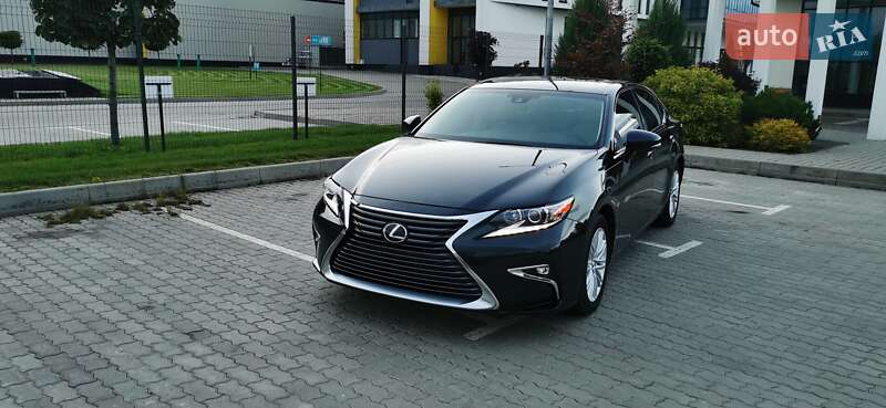 Седан Lexus ES 2017 в Хмельницком