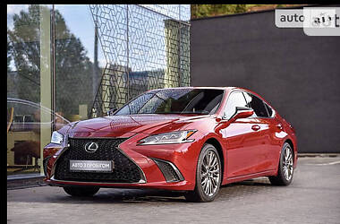 Седан Lexus ES 2019 в Одессе