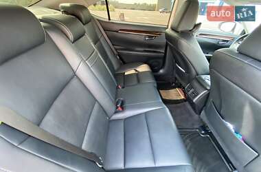 Седан Lexus ES 2014 в Києві