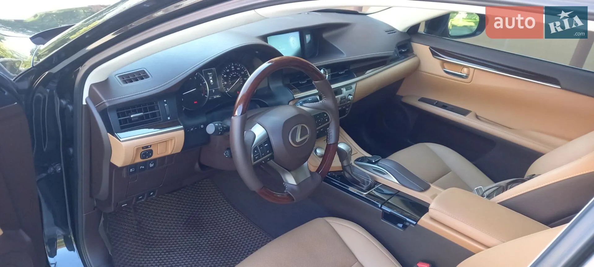 2016 Lexus ES - мініатюра 19