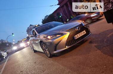 Седан Lexus ES 2019 в Києві