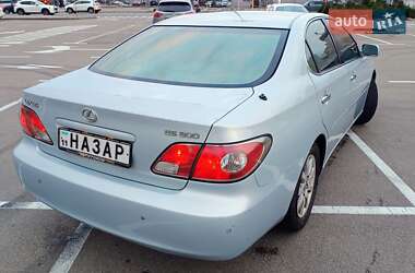 Седан Lexus ES 2004 в Киеве