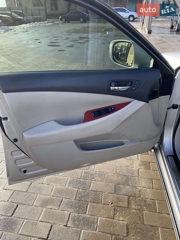 Седан Lexus ES 2008 в Лубнах фото 8 Седан Lexus ES 2008 в Лубнах