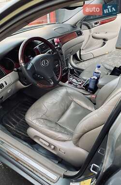 Седан Lexus ES 2004 в Харькове