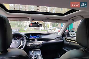 Седан Lexus ES 2012 в Києві
