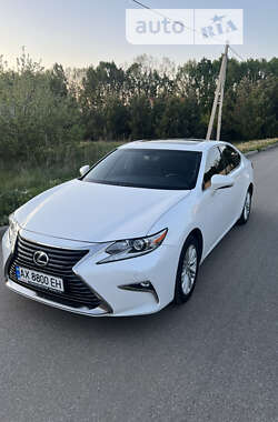 Седан Lexus ES 2017 в Харькове