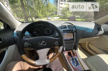 Седан Lexus ES 2010 в Киеве