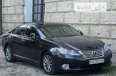 Седан Lexus ES 2010 в Киеве