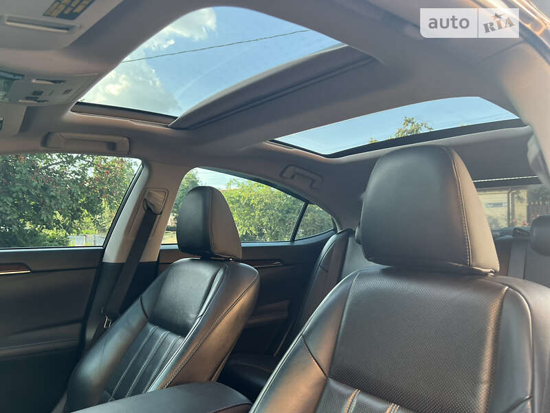 Седан Lexus ES 2018 в Кропивницком фото 35 Седан Lexus ES 2018 в Кропивницком