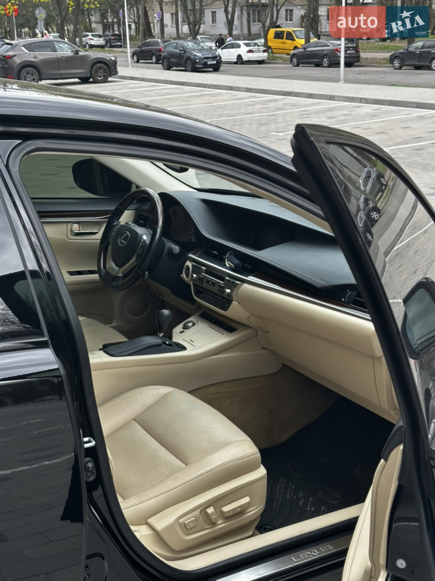 2015 Lexus ES - мініатюра 21
