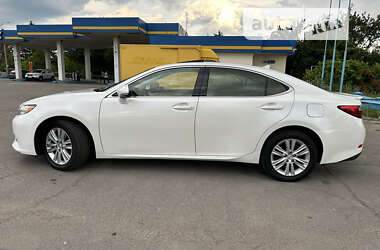 Седан Lexus ES 2013 в Умани