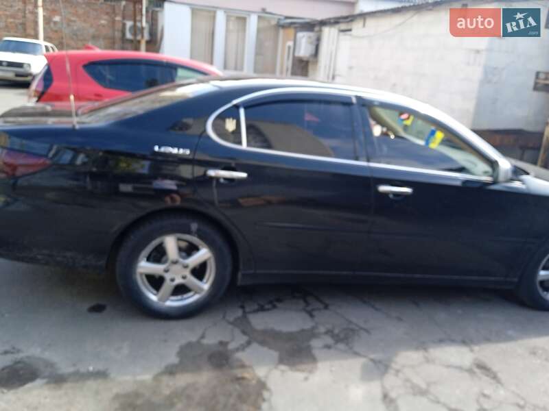 Седан Lexus ES 2006 в Чернігові