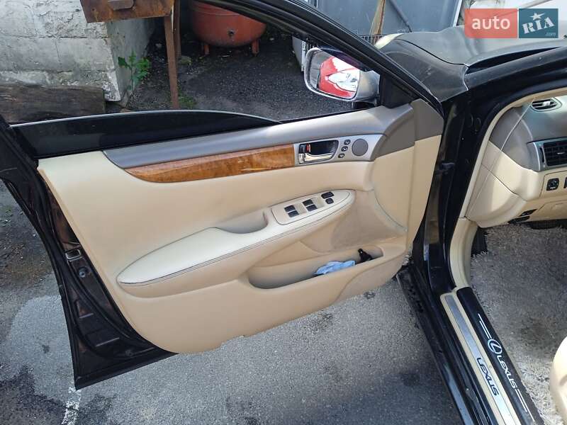Седан Lexus ES 2006 в Чернигове