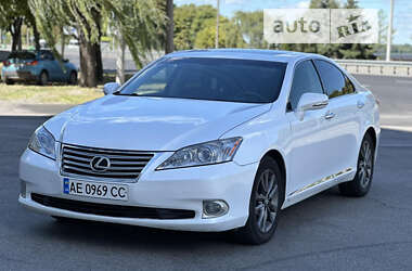 Седан Lexus ES 2012 в Дніпрі