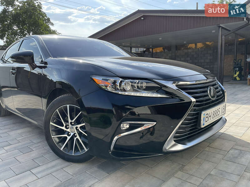 Седан Lexus ES 2018 в Одессе