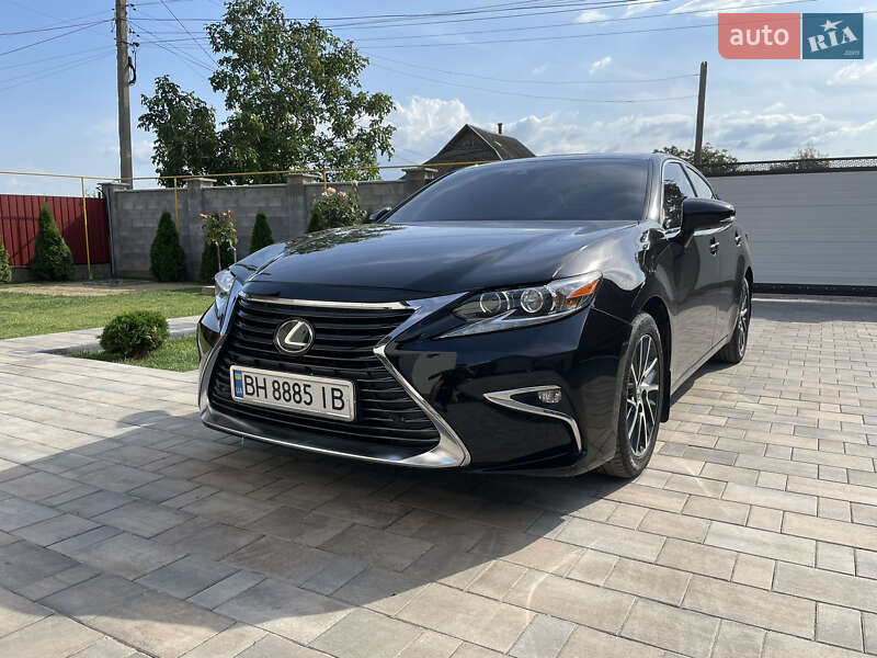 Седан Lexus ES 2018 в Одессе