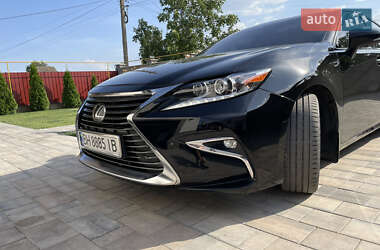 Седан Lexus ES 2018 в Одессе