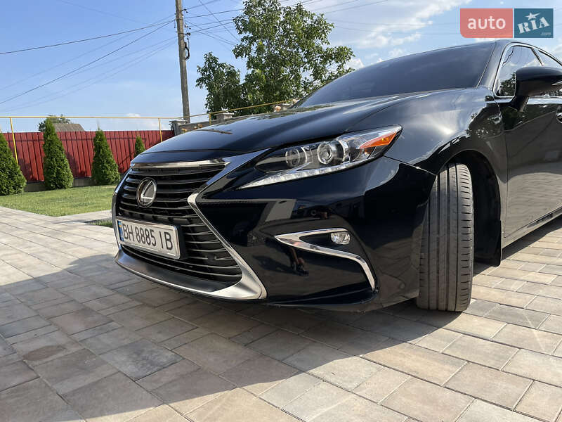 Седан Lexus ES 2018 в Одессе